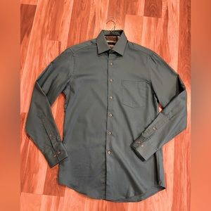 Van Huesen Fitted Stretch Shirt 14.5 neck 32/33 arms (Teal)